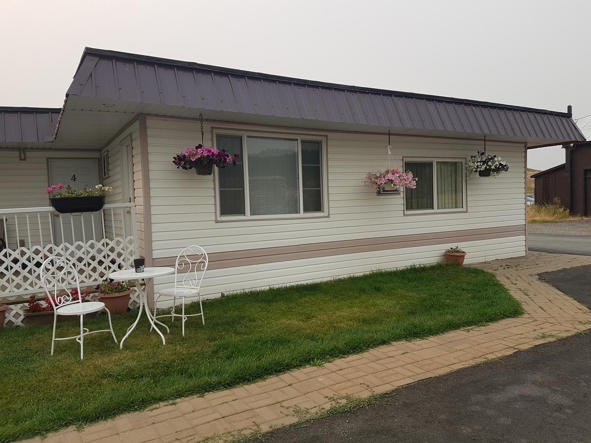 Flamingo Motel 克兰布鲁克 外观 照片