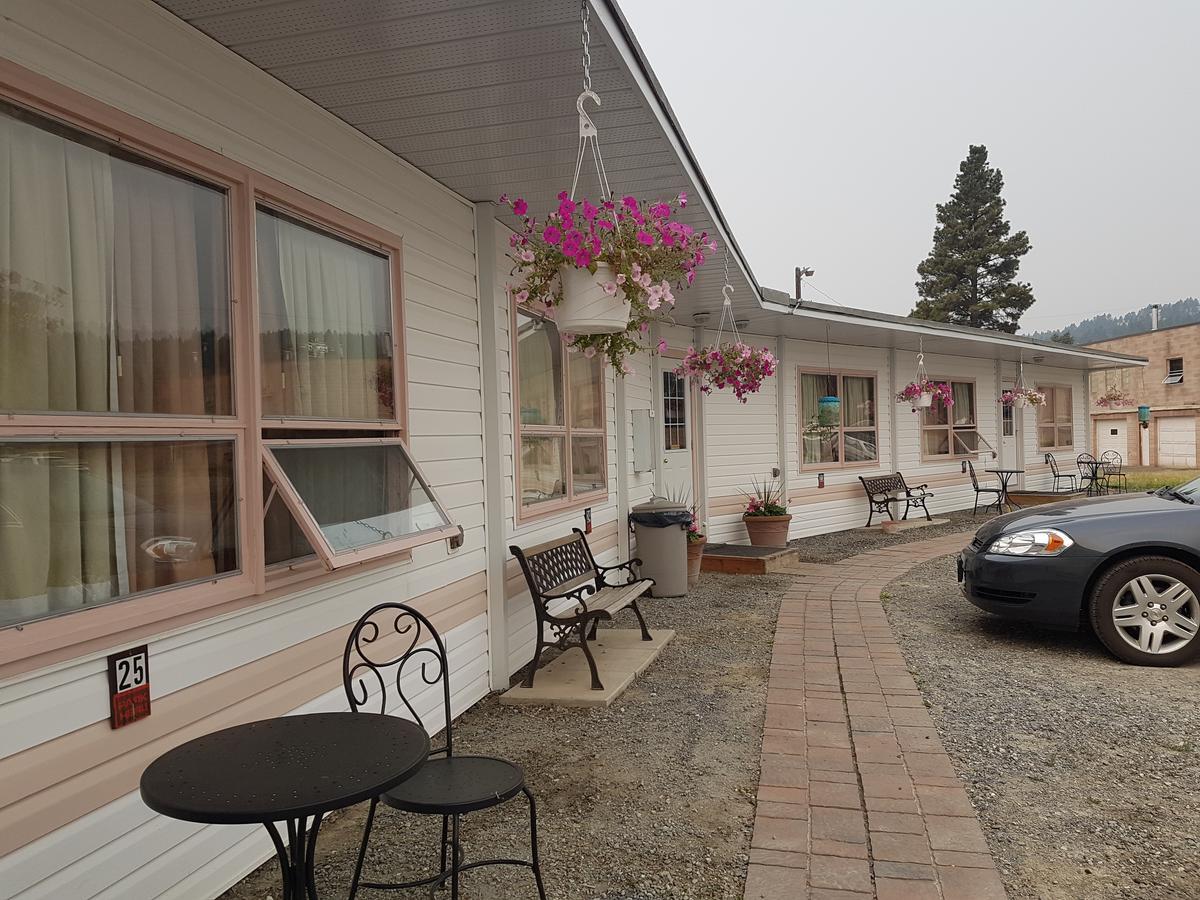 Flamingo Motel 克兰布鲁克 外观 照片